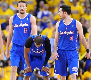 Hedo Turkoglu (left) scored three points in 13 minutes against the Warriors on Sunday.